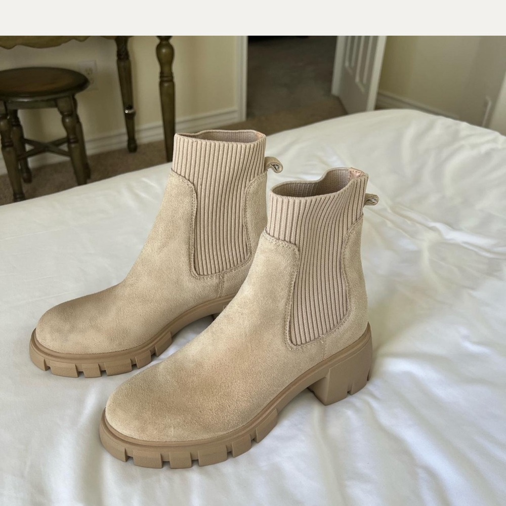 Steve Madden Tan Ankle Booties